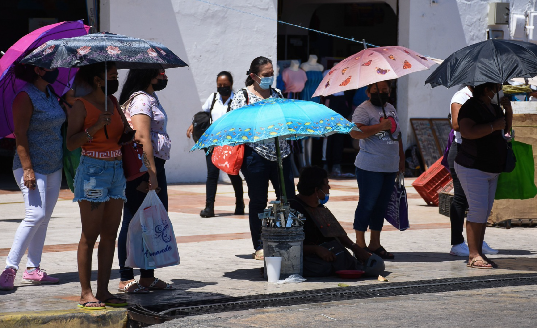 Alerta en CDMX por intenso calor